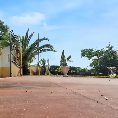 Vila Charming In Igreja Nova Do Sobral With Private Pool